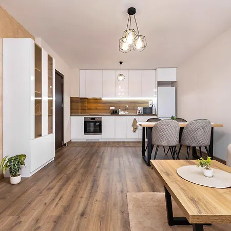 The Cozy Nest - Modern 1br With Balcony By Flat Mаnager *