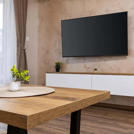 The Cozy Nest - Modern 1br With Balcony By Flat Mаnager 公寓