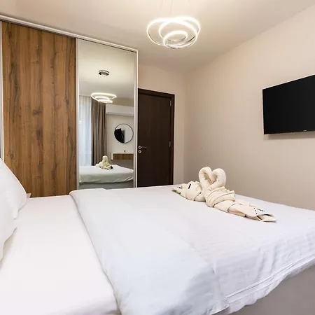 The Cozy Nest - Modern 1br With Balcony By Flat Mаnager פלובדיב