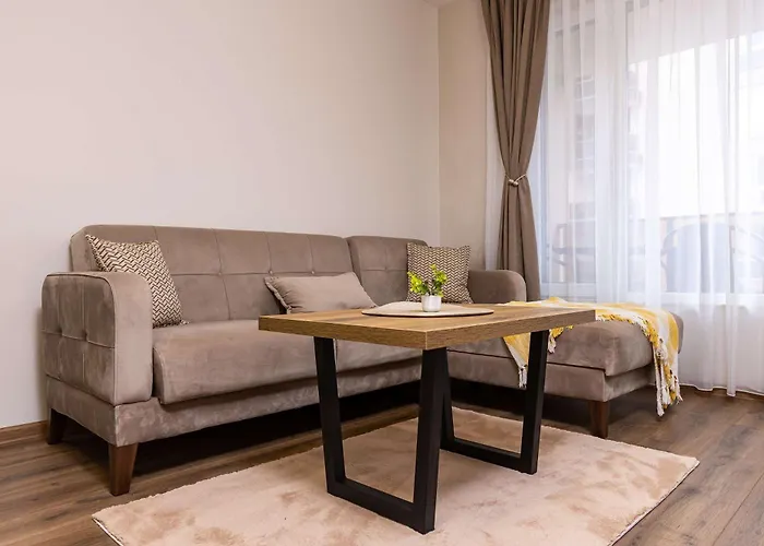 The Cozy Nest - Modern 1br With Balcony By Flat Mаnager 公寓 *