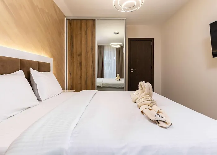 The Cozy Nest - Modern 1br With Balcony By Flat Mаnager *